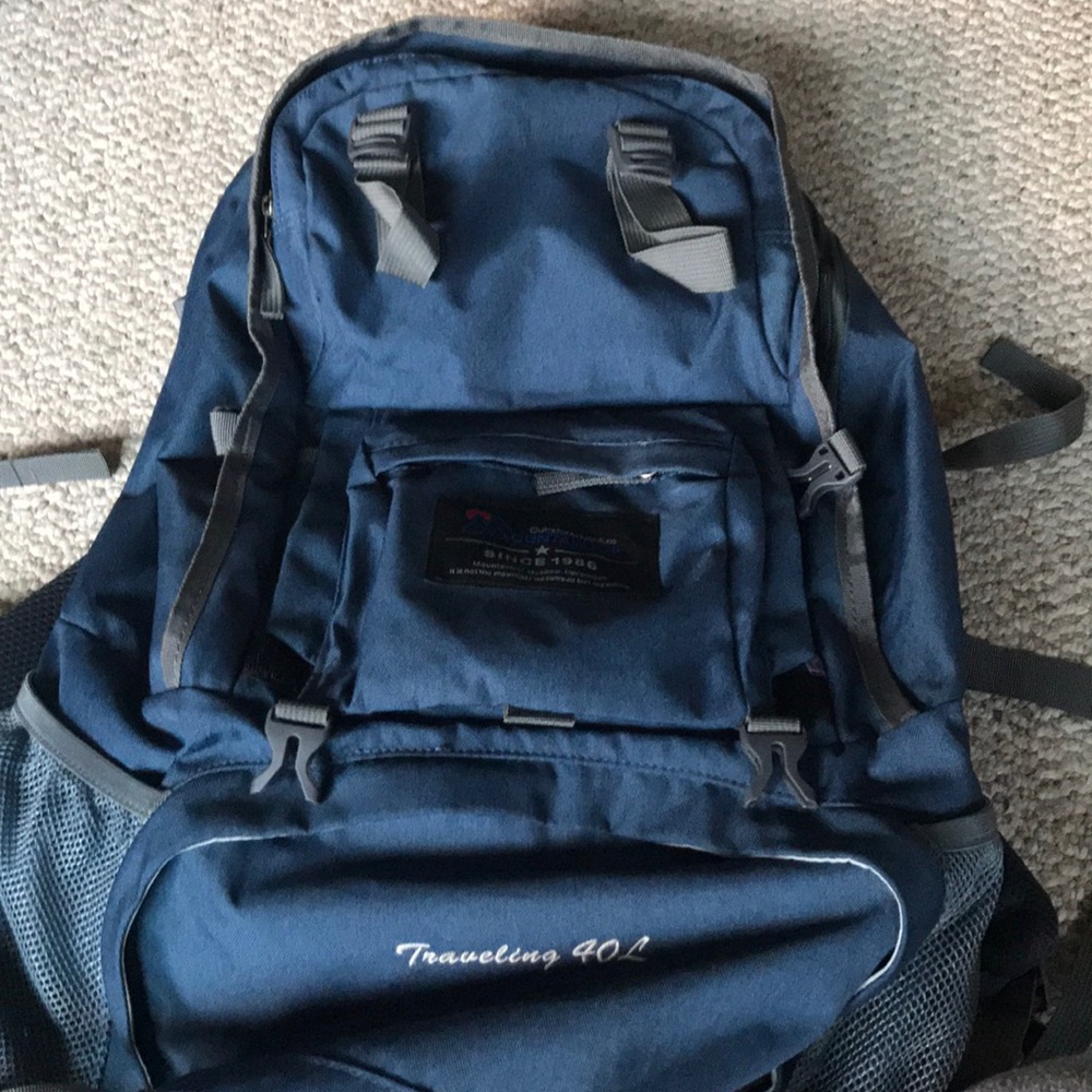 Mountaintop 40L Hiking Backpack